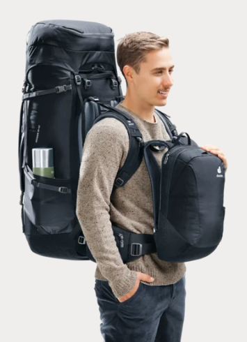תרמיל  Aviant Voyager 65+10  שחור - Deuter
