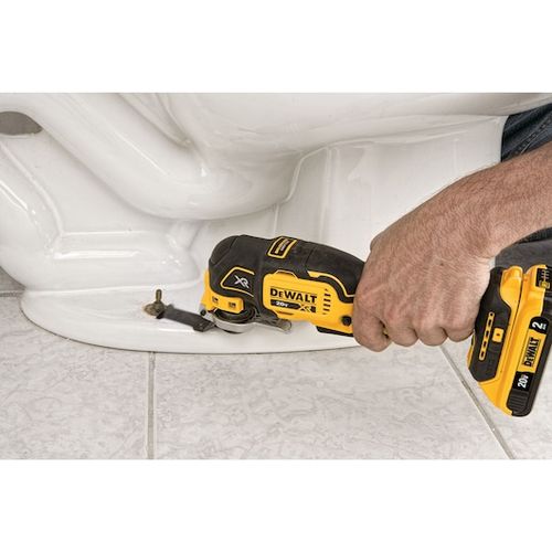 מולטיטול נטען DEWALT DCS356 20V עם מנוע ללא פחמים, 3 מהירויות ומערכת Quick-Change להחלפת אביזרים מהירה
