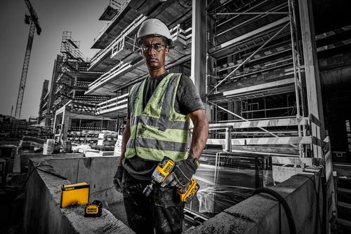 מולטיטול נטען DEWALT DCS356 20V עם מנוע ללא פחמים, 3 מהירויות ומערכת Quick-Change להחלפת אביזרים מהירה