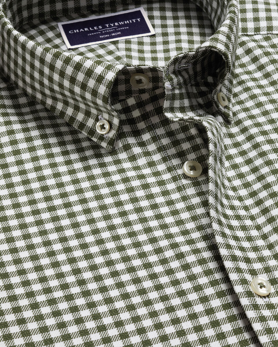 חולצה ללא צורך בגיהוץ גזרת קלאסיק -Olive green gingham check non-iron twill classic fit shirt