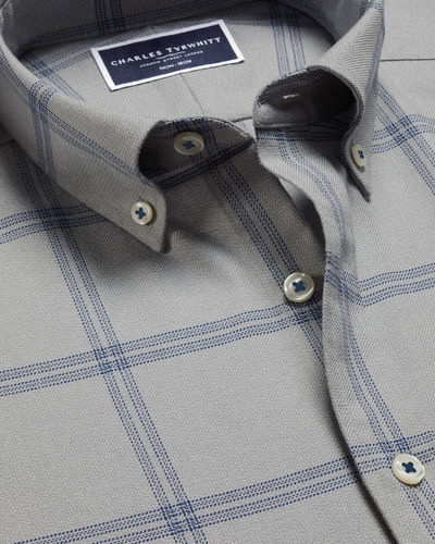 חולצה ללא צורך בגיהוץ גזרת קלאסיק -Light grey large grid check non-iron twill classic fit shirt