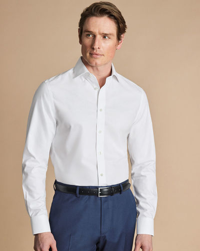 חולצה גזרת קלאסיק - White non-iron stretch Kensington weave cutaway classic fit shirt