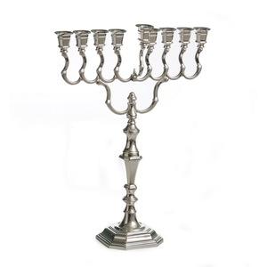 חנוכיה כסף