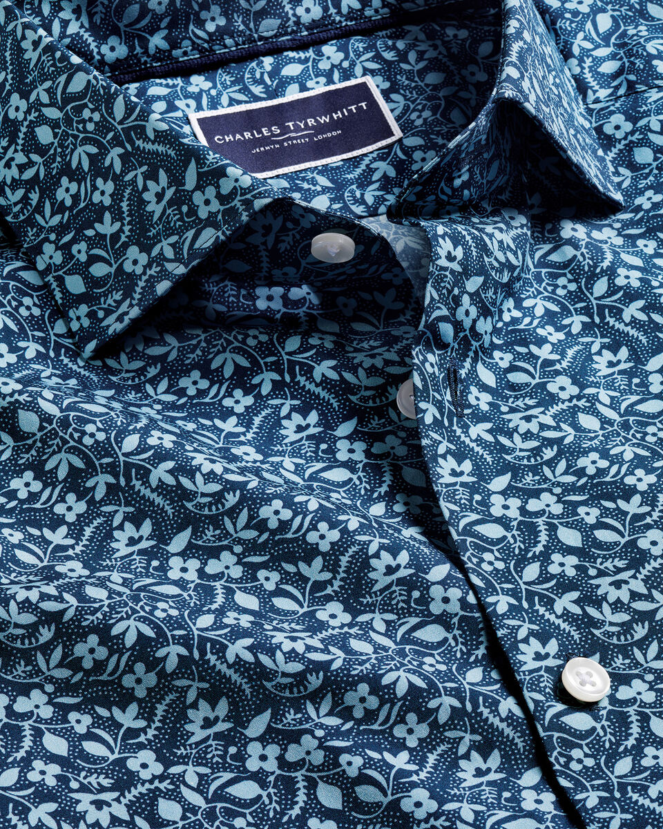 חולצה גזרת קלאסיק - Steel blue floral liberty fabric classic fit shirt