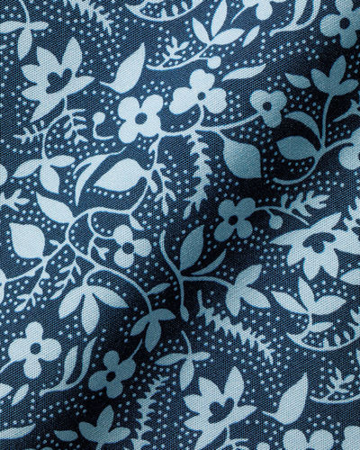 חולצה גזרת קלאסיק - Steel blue floral liberty fabric classic fit shirt