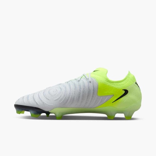 נעלי כדורגל מקצועיות  NIKE PHANTOM GX II ELITE