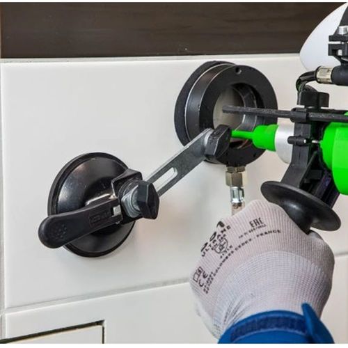 מקדחת יהלום נטענת עד 40 מ”מ איבשנטוק גרמניה END40A + סוללה 5 אמפר + מטען