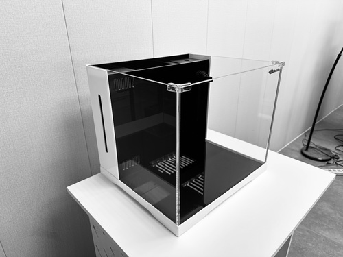 נפטוניאן קיוב נאנו Neptunian Cube T-45