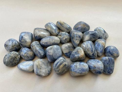 קיאנייט מוחלקת KYANITE