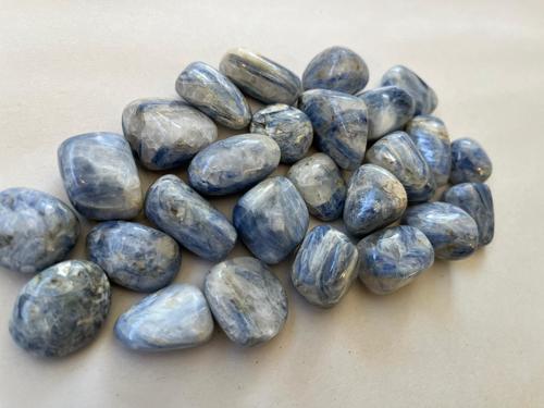 קיאנייט מוחלקת KYANITE
