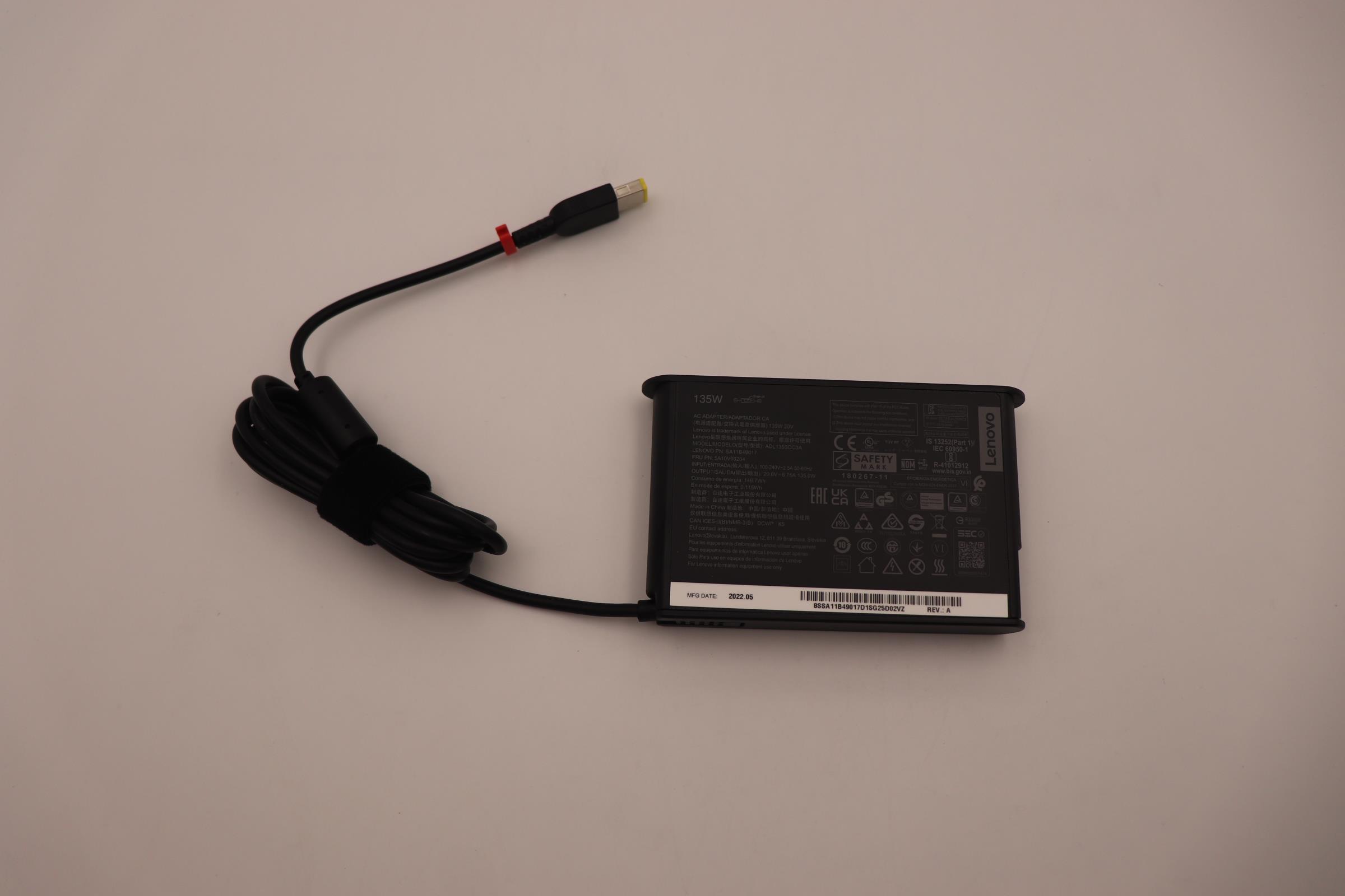 מטען מרובע Lenovo 5A10V03264 135 Watt slim AC-Adapter