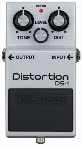 זווית נוספת Boss DS-1