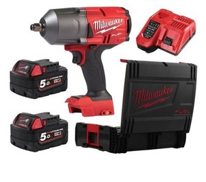 מפתח אימפקט “ 1/2 כולל 2 סוללות 5AH מבית milwaukee