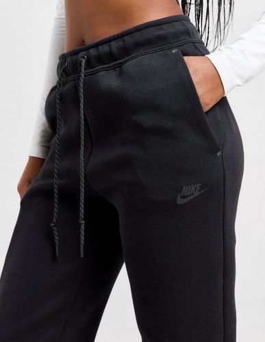 מכנסי נייק Nike Tech Fleece Jogger Pant | נשים