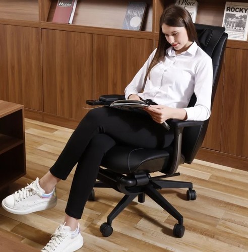 כיסא עיסוי משרדי נטען Medics Care Q8 Ultimate Comfort