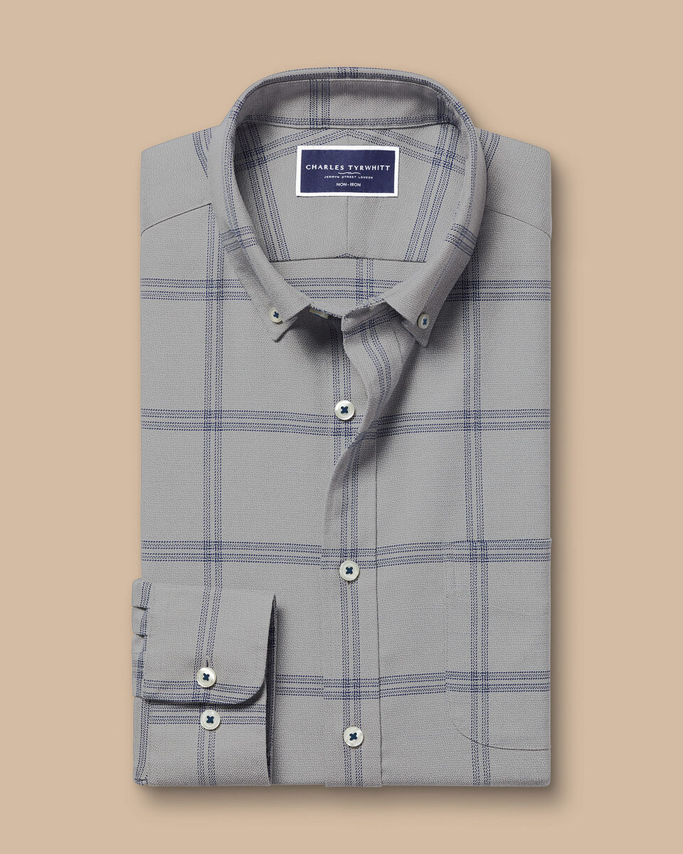 חולצה ללא צורך בגיהוץ גזרת סלים -Light grey large grid check non-iron twill slim fit shirt
