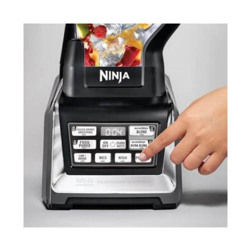 מעבד מזון משולב בלנדר דגם BL682 NINJA בצבע שחור