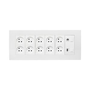 עמדת HOME & OFFICE תחת הטיח 12 מודול, 10 שקעים ומתאם ג Nisko