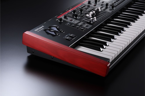 זווית נוספת Roland V-Stage 76 Stage Keyboard