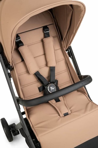 טיולון Cinco החדש מבית Sportline בצבע חום