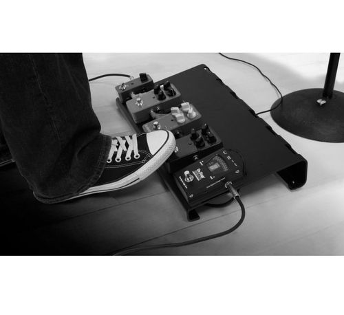 זוית נוספת On Stage GPB3000 Pedalboard