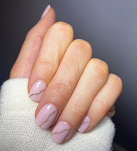 Shellac Bouquet - ג'ל היפואלרגני בצבע טבעי בהיר חצי שקוף