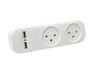 רב שקע מפצל חשמל זוגי עם 2 USB