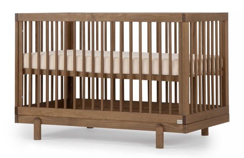 מיטת תינוק דגם רוז 4 ב 1 הופכת גם למיטת מעבר - אגוז