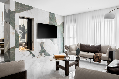 S House 7