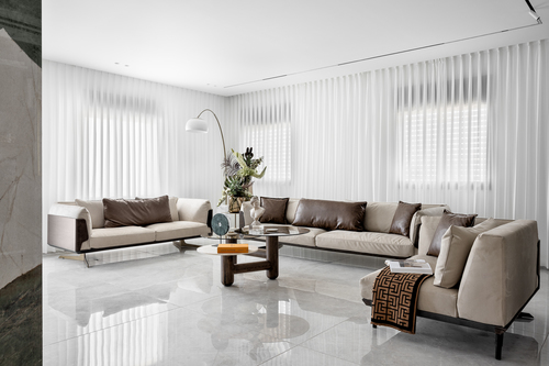 S House 7