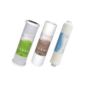 סט החלפת פילטרים למערכת שלושה שלבים - סנן קו + סנן ספוג + סנן פחם בלוק