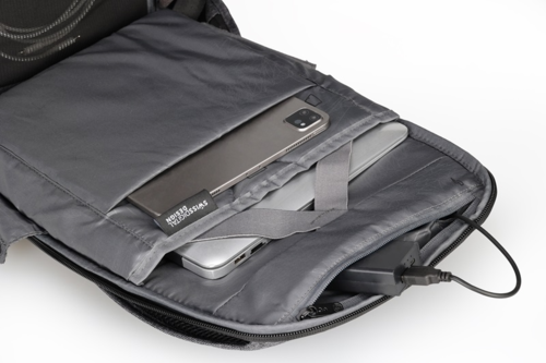 תיק גב Swiss Digital Cosmo 16″ & 12,9″ iPad שחור