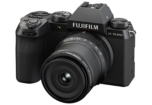 מצלמה מסדרת חסרות המראה ( MIRRORLESS) , דגם X-S20.
