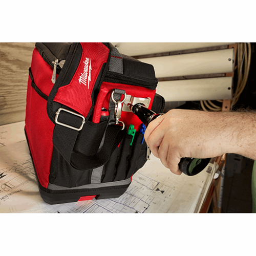 תיק צידנית וקולר 20 ליטר Milwaukee PACKOUT 48-22-8302 מילווקי