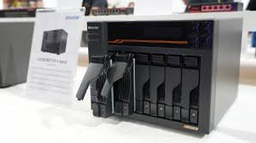 שרת Asustor Lockerstor 6 Gen3 AS6806T 6 Bay NAS