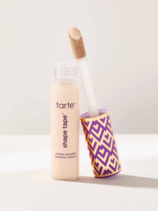 קונסילר טארט shape tape™ full-coverage concealer