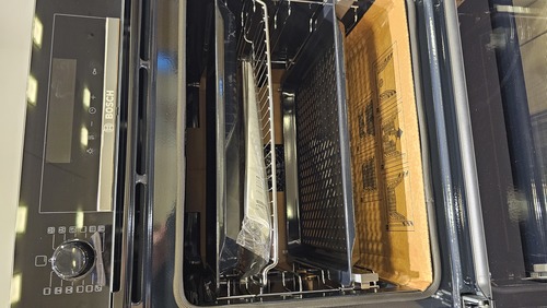 תנור בנוי פירוליטי 71 ליטר דגם HBG578E  B3  / W3 / S3