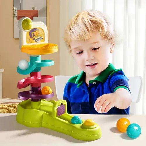 מגדל כדורים מתגלגלים עם אתגר קליעה למטרה