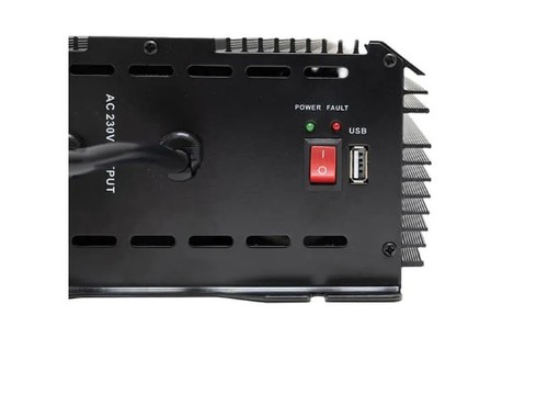 ממיר מתח 3000W מ-12V ל-220V סמיקום SEMICOM 8106U1(3000W)-N