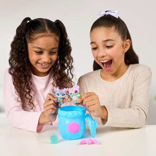 מג'יק מיקסיס עונה 4 - קלחת קסמים עם שני מיני יצורים קסומים ואביזרים בהפתעה (מגוון)
