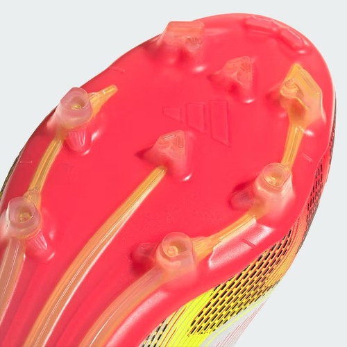  נעלי כדורגל חצי מקצועיות F50 PRO FG