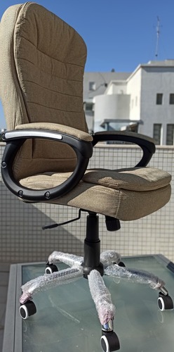 כסא מנהלים מפואר ויוקרתי - דגם Madonna Cotton - חאקי