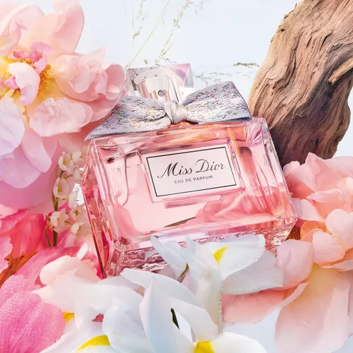 בושם  Christian Dior Miss Dior