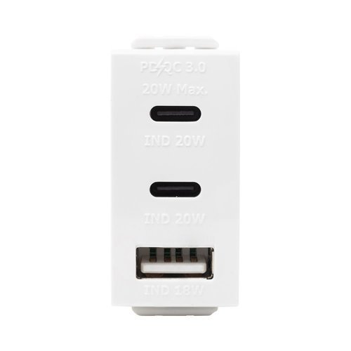 מטען 3 יציאות USB 2C+A PD 20W לבן 1 מודול ניסקו סוויץ’