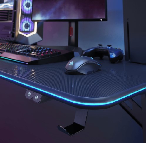 שולחן גיימינג עם תאורת Lumi GMD08-2 RGB