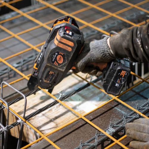  קושרת חוטים נטענת TJEP ULTRA GRIP40 18V תוצרת דנמרק + סוללות ומטען