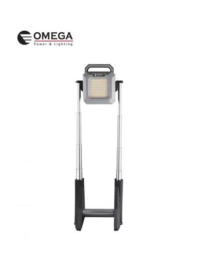 זרקור נטען 50W טלסקופי OMEGA 26h 10000mAh PUMA