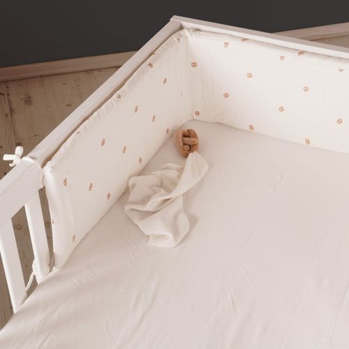 חדר קיילי לבן/עץ – מייסון לבן/עץ