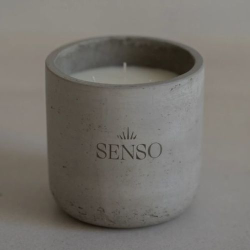 נר ברין 180 בטון אפור בהיר ניחוח מיקונוס SENSO