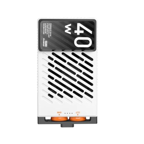 פנס לד מקצועי Zhiyun Fiveray M40